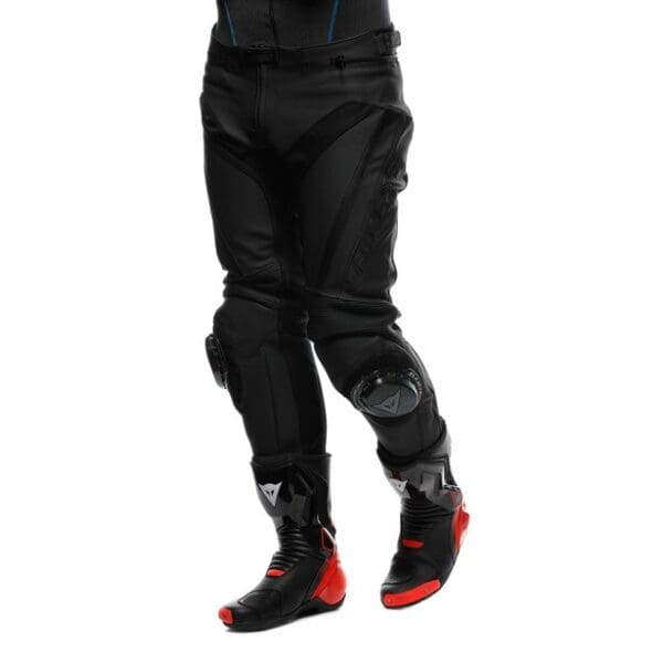 DAINESE DELTA 4 PERF. LEATHER PANTS BLACK - Image 3