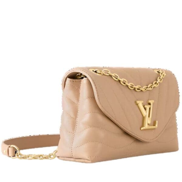 LOUIS VUITTONNEW WAVE CHAIN BAG MM