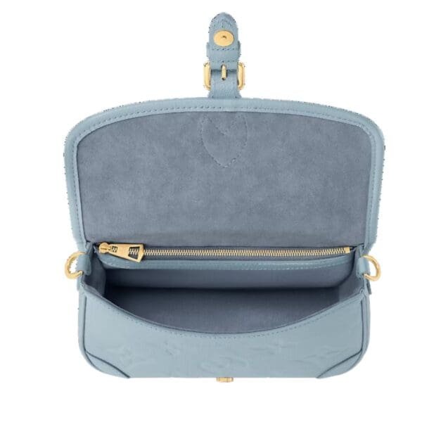 LOUIS VUITTON DIANE