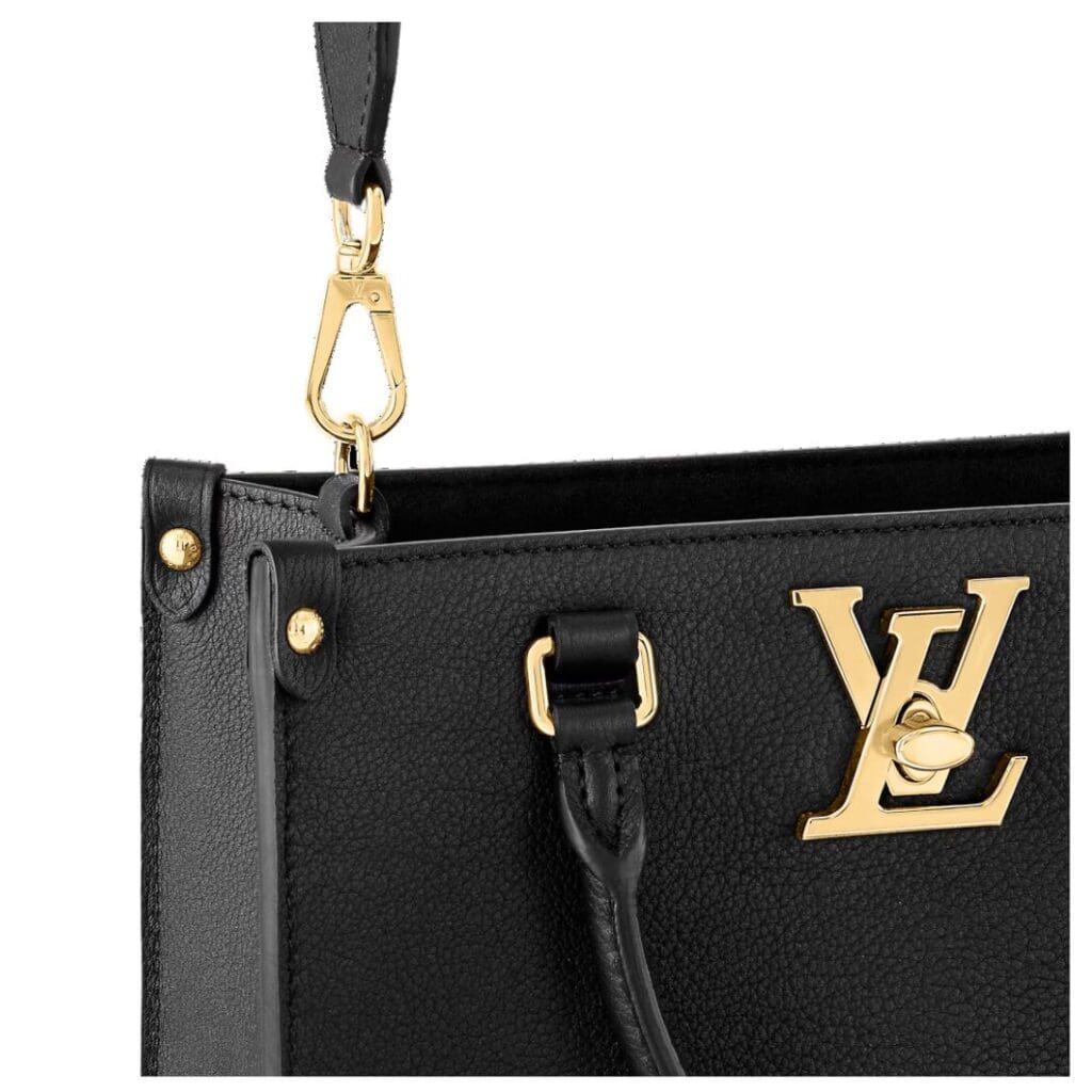LOUIS VUITTON LOCK AND GO