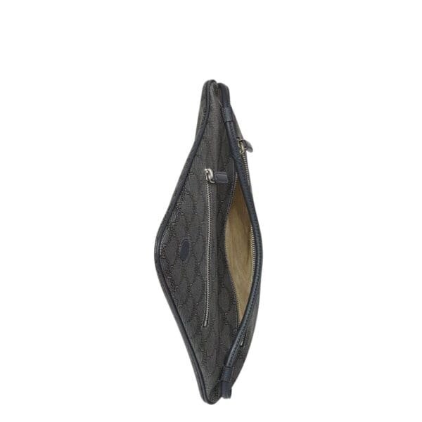 MCM HIMMEL TRIANGLE POUCH IN LAURETOS GREY
