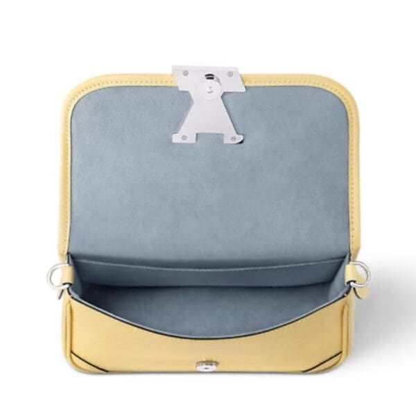 LOUIS VUITTON BUCI