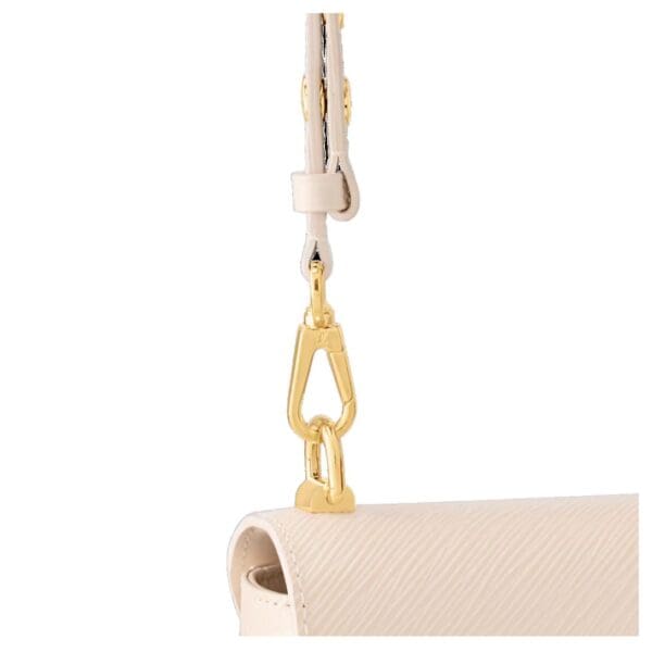 LOUIS VUITTON TWIST MM