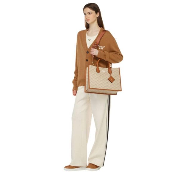 MCM HIMMEL TOTE IN LAURETOS BEIGE