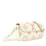 LOUIS VUITTON WALLET ON CHAIN IVY