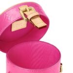 please write me product description in 250 words..