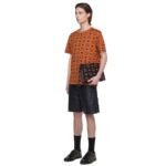 MCM MEDIUM AREN WRISTLET ZIP POUCH IN MAXI VISETOS BLACK