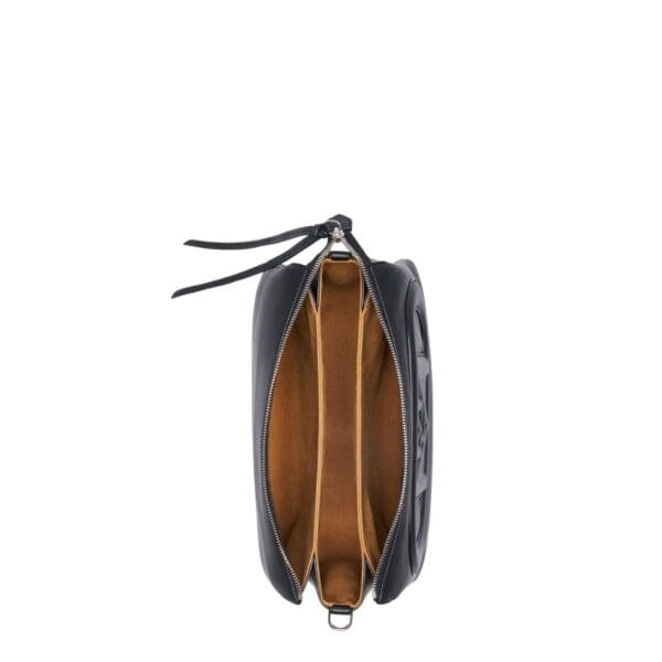 MCM MEDIUM MODE TRAVIA SHOULDER BAG IN SPANISH CALF LEATHER BLACK