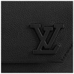 LOUIS VUITTON FASTLINE MESSENGER