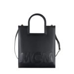 MCM MEDIUM AREN FOLD TOTE IN MEGA LAUREL LEATHER BLACK