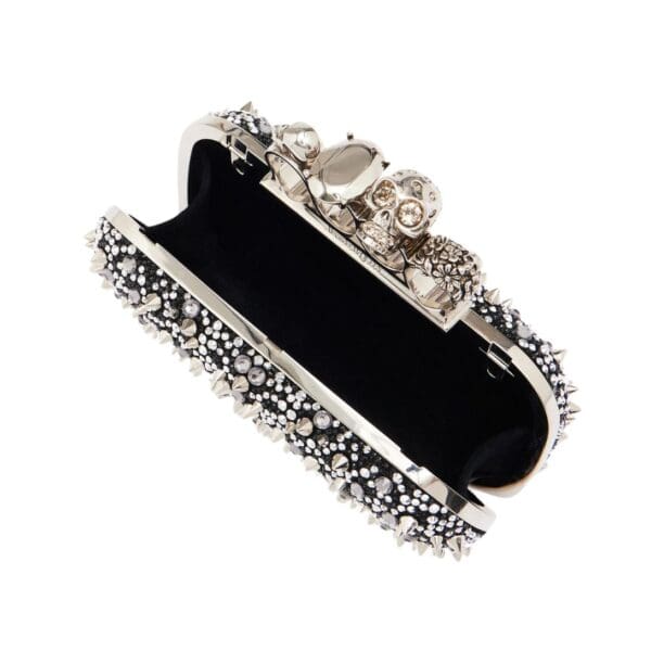 ALEXANDER MCQUEEN WOMEN'S KNUCKLE CLUTCH IN BLACK - Image 4