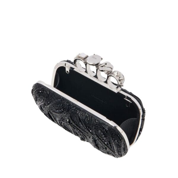 ALEXANDER MCQUEEN WOMEN'S KNUCKLE CLUTCH IN BLACK - Image 4