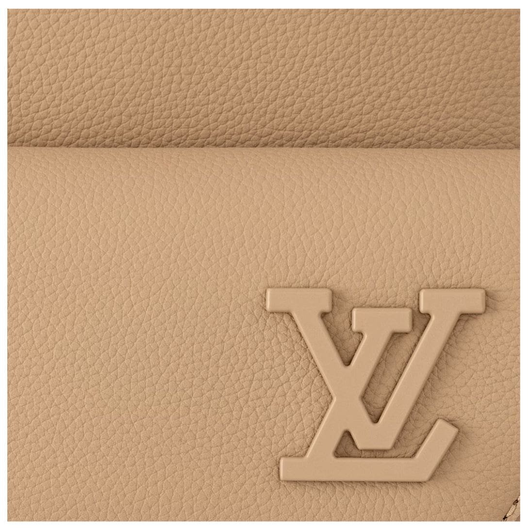 LOUIS VUITTON TAKEOFF BACKPACK