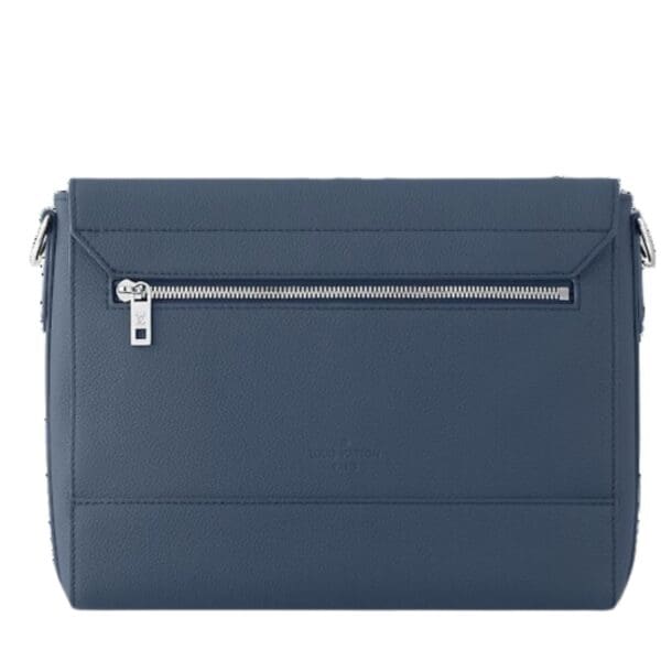 LOUIS VUITTON TAKEOFF MESSENGER