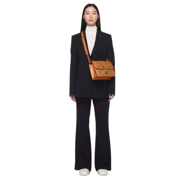 MCM MEDIUM TRACY SHOULDER BAG IN VISETOS COGNAC