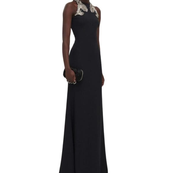 ALEXANDER MCQUEEN WOMEN'S KNUCKLE CLUTCH IN BLACK - Image 6