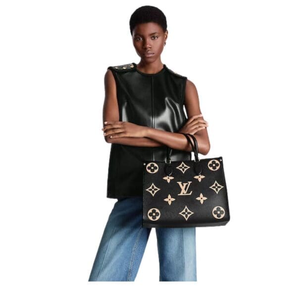 LOUIS VUITTON ONTHEGO MM - Image 7