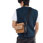 MCM MEDIUM AREN MESSENGER BAG IN VISETOS COGNAC