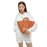 MCM LARGE MODE TRAVIA TOTE IN SPANISH NAPPA LEATHER COGNAC