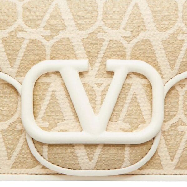 VALENTINO GARAVANI LOCÒ TOILE ICONOGRAPHE RAFFIA SHOULDER BAG