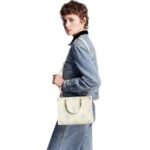 LOUIS VUITTON ONTHEGO PM