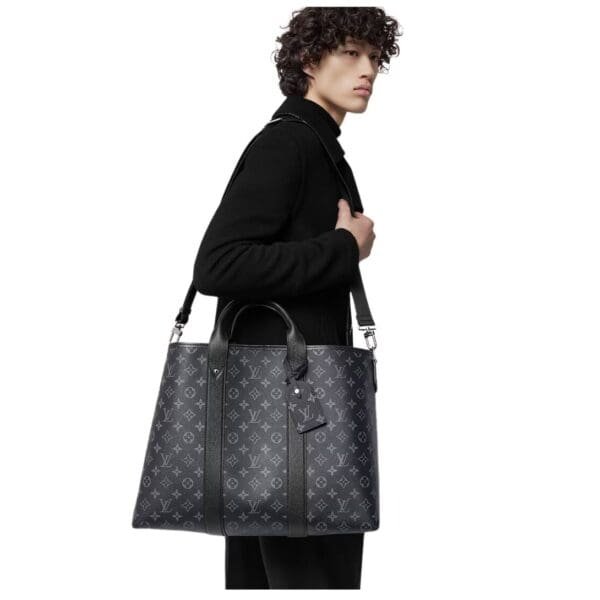 LOUIS VUITTON WEEKEND TOTE NM
