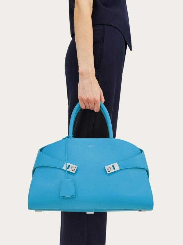 Hug handbag (M)