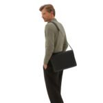 VALEXTRA V-LINE MESSENGER BAG