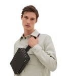 VALEXTRA V-LINE BUM BAG