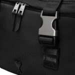 AMI DE COEUR MESSENGER BAG IN BLACK