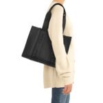 CHLOE MEDIUM WOODY TOTE BAG BLACK
