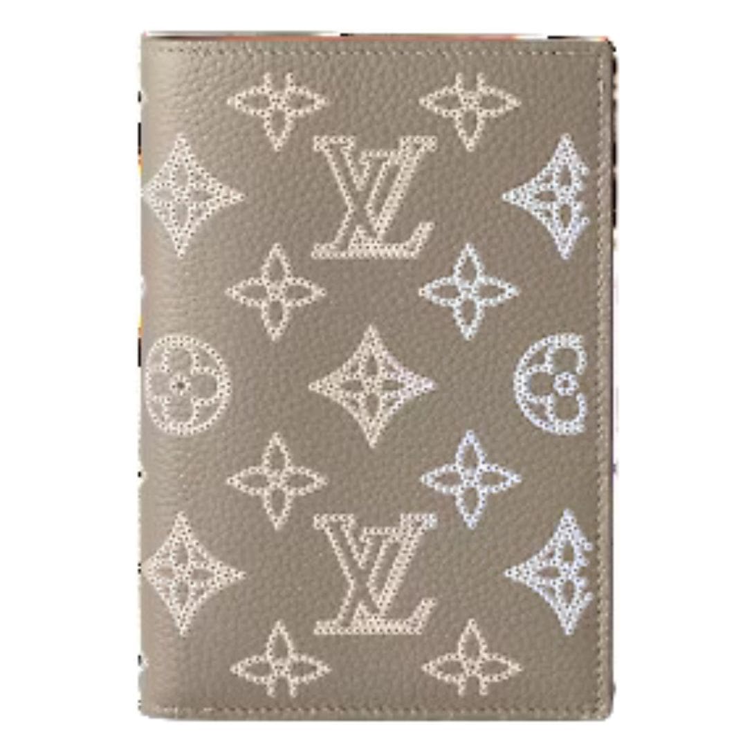 LOUIS VUITTON PASSPORT COVER
