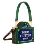 LOUIS VUITTON PETITE MALLE