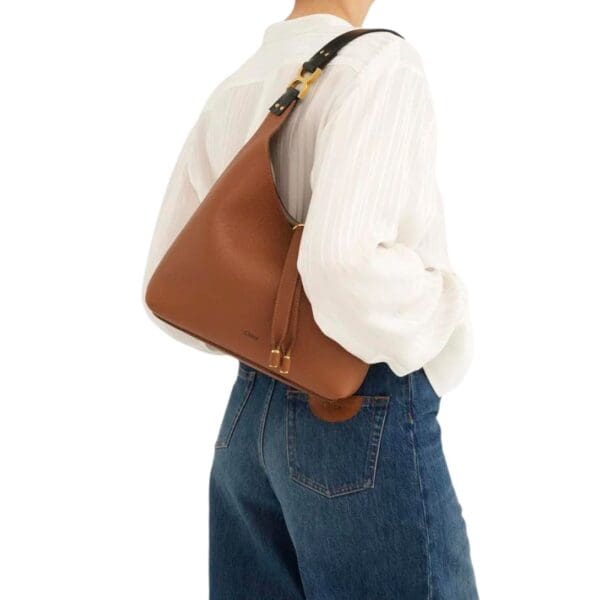 CHLOE SMALL MARCIE HOBO BAG IN GRAINED LEATHER TAN
