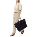 LA GARCONNE KASSL CANVAS TOTE — NAVY / OIL BORDEAUX