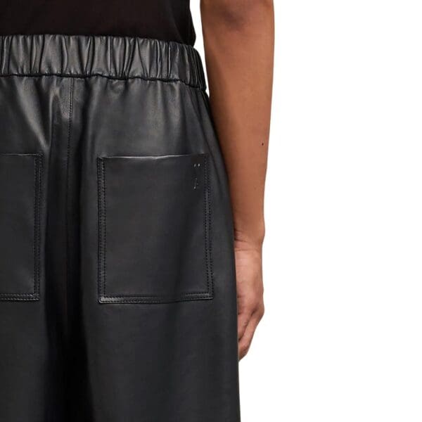 Ami Elasticated Waist Bermuda Shorts