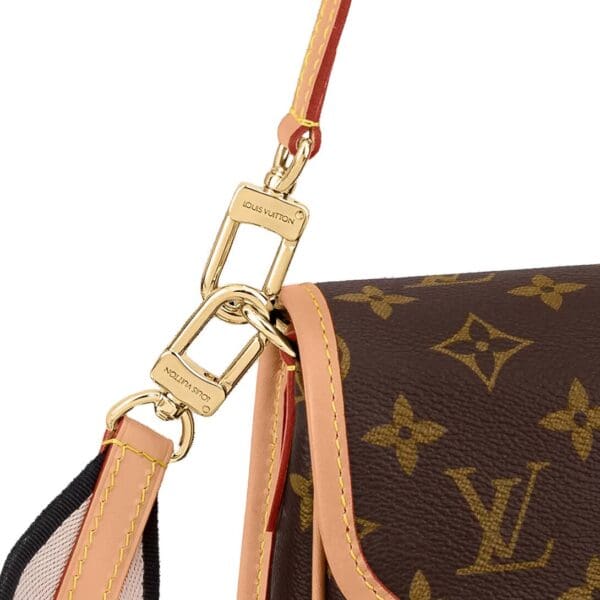 LOUIS VUITTON DIANE