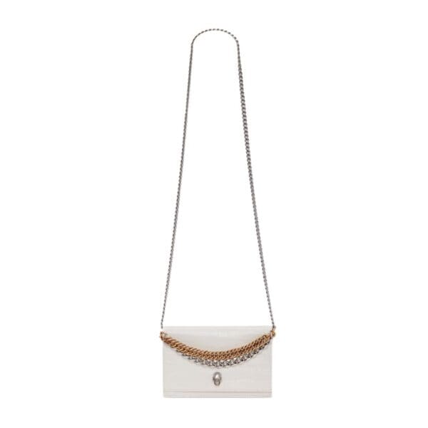 ALEXANDER MCQUEEN WOMANS SMALL SKULL BAG WITH CHAIN IN LVORY