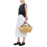 LA GARCONNE INES BRESSAND GOUSSE