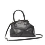 vLA GARCONNE Y'S POLYHEDRAL BAG WITH CLASP