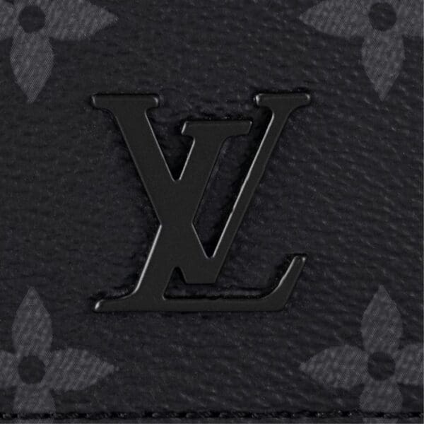 LOUIS VUITTON DISTRICT PM