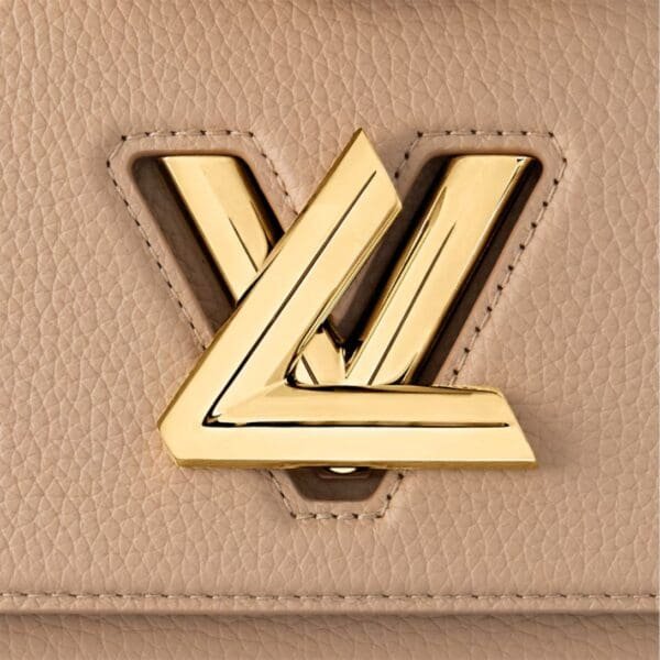 LOUIS VUITTON TWIAT MM