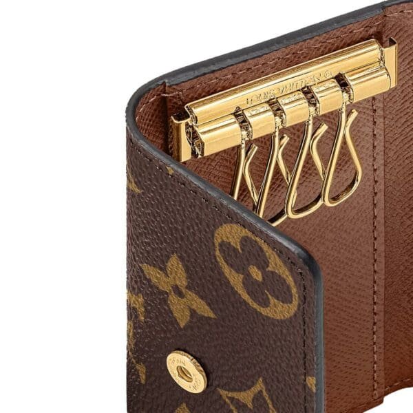 LOUIS VUITTON 4 KEY HOLDER
