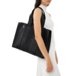 CHLOE LARGE WOODY TOTE BAG BLACK