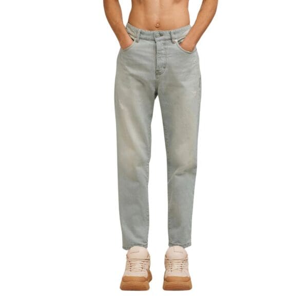 Ami Tapered Fit Jeans