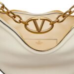 vvVALENTINO GARAVANI SMALL VLOGO MOON HOBO BAG IN GRAINY CALFSKIN WITH CHAIN