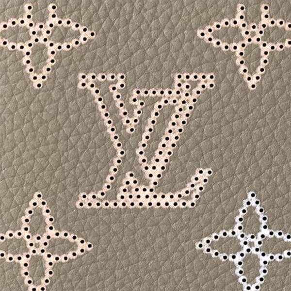 LOUIS VUITTON PASSPORT COVER