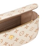 LOUIS VUITTON WALLET ON CHAIN LVY