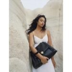 CHLOE PENELOPE LARGE SOFT SHOULDER BAG BLACK