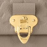 LOUIS VUITTON VAVIN CHAIN WALLET